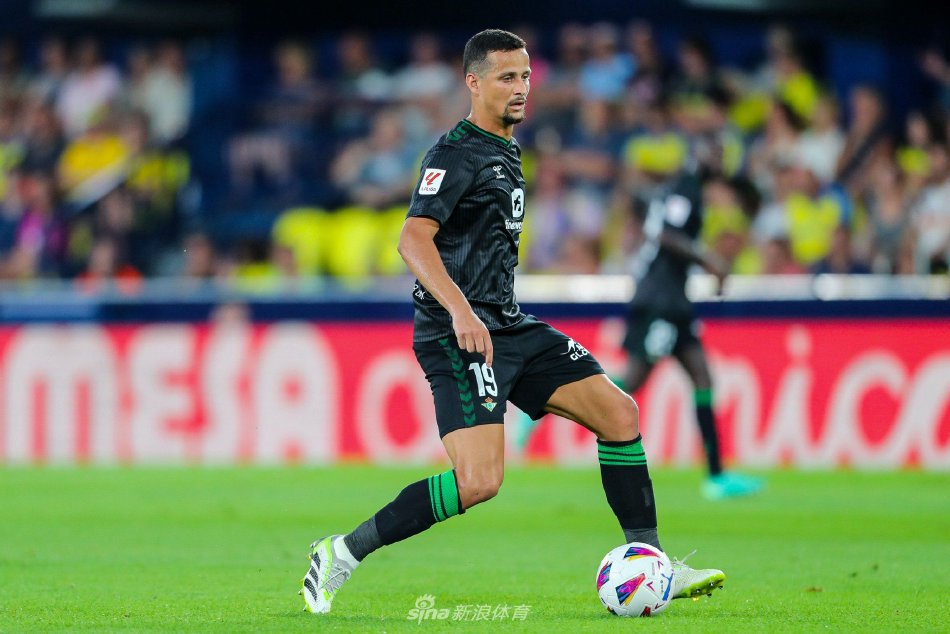 对强队时找 对强队时找