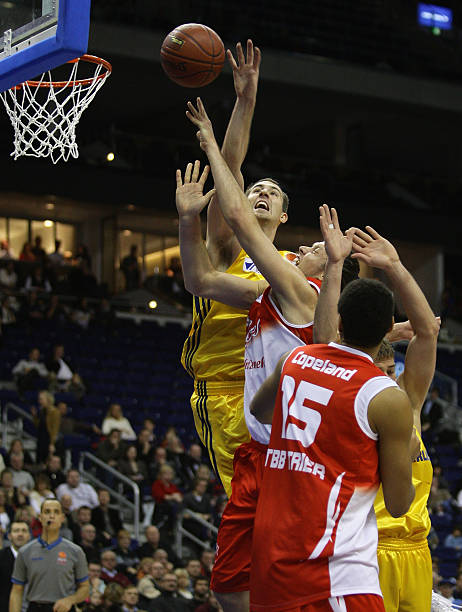 山西队的策 山西队的策